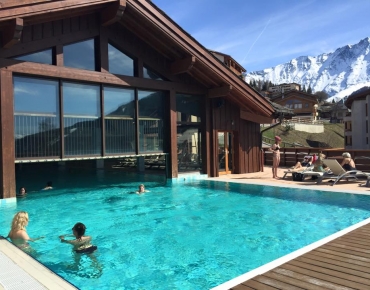 _11133725_852938888112486_1340665877519857472_n